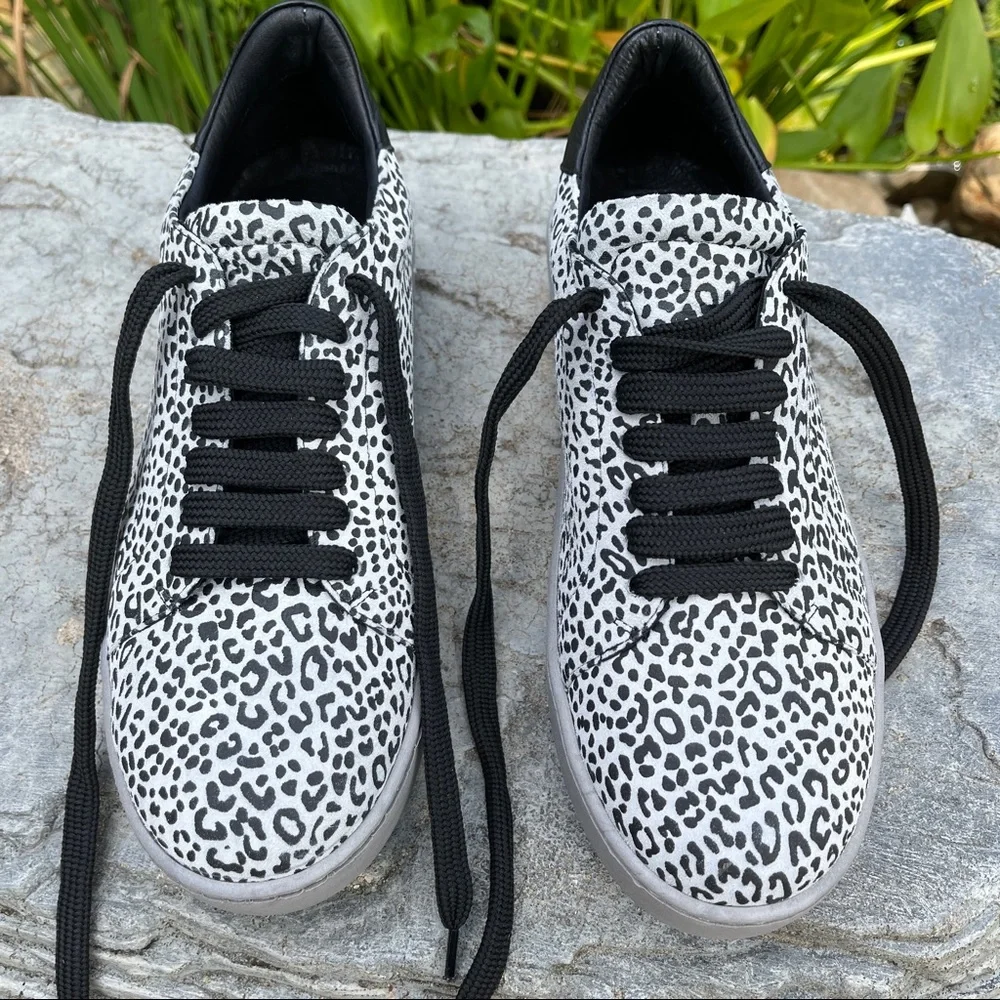 Bueno Real White Leopard Black Leather Sneakers Euro 41 US 10-10.5 NIB - Picture 3 of 10